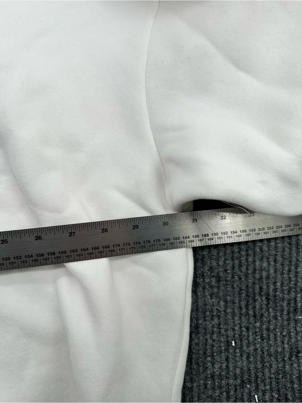 Comfort White Zip-Up Hoodie for Women - Picture 4 of 5